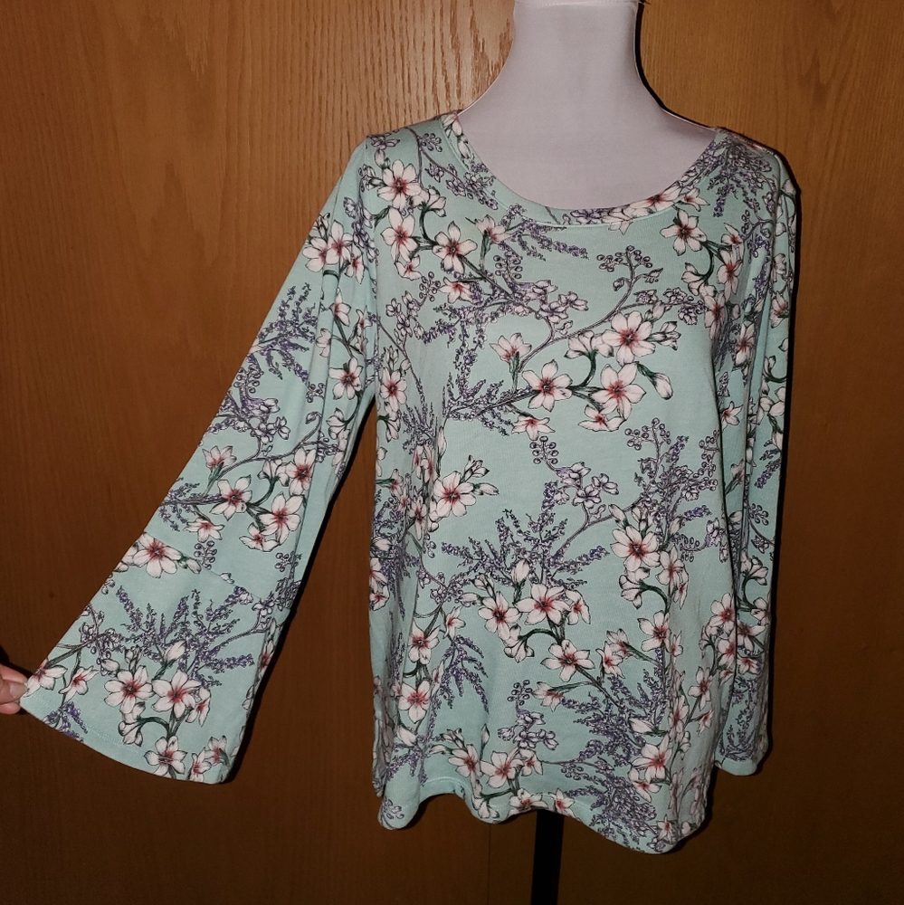 Light blue floral